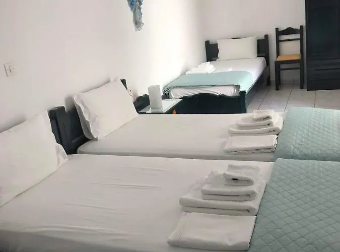 Alegrias Spot Adamantas (Milos)