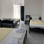בית הארחה Alegrias Spot אדאמאס