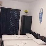 בית הארחה Alegrias Spot