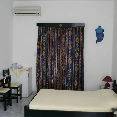 Gasthof Anna Zisimos Adamantas (Milos)